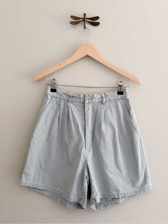 L.L. Bean Pants - LL Bean Vintage Pleated High Waisted Womens Shorts 27” waist